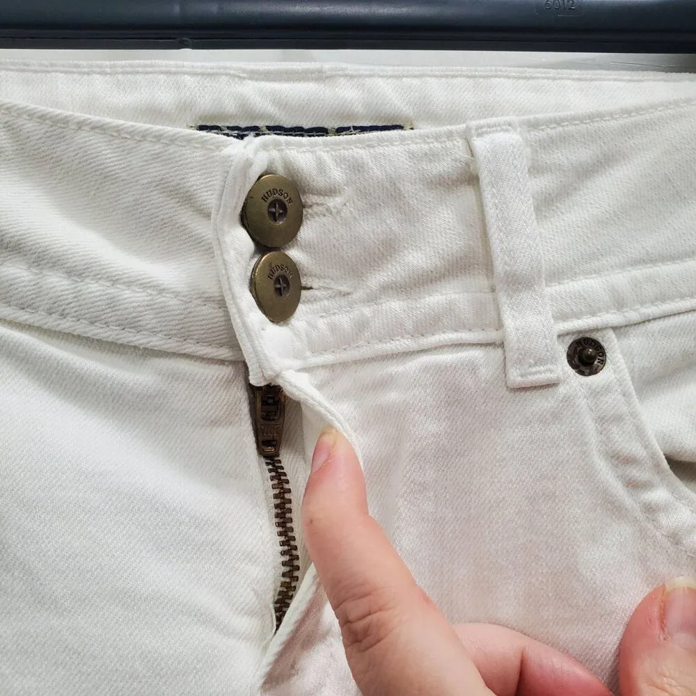 Hudson Women's White Denim Low Rise Flap Pocket Flare Leg Jeans USA Made Size 28 - Picture 3 of 9